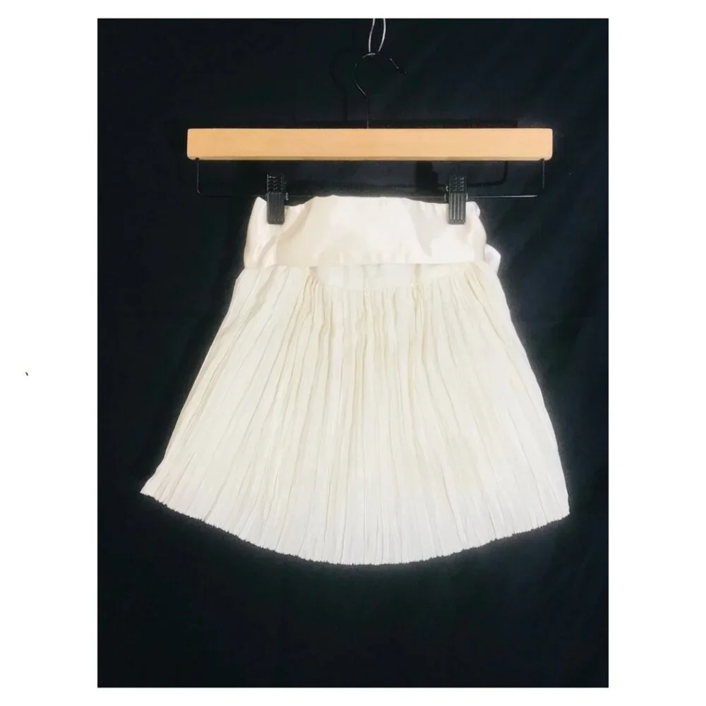 Ralph Lauren Child’s Pleated Skirt Sample - Size 4 - NWT